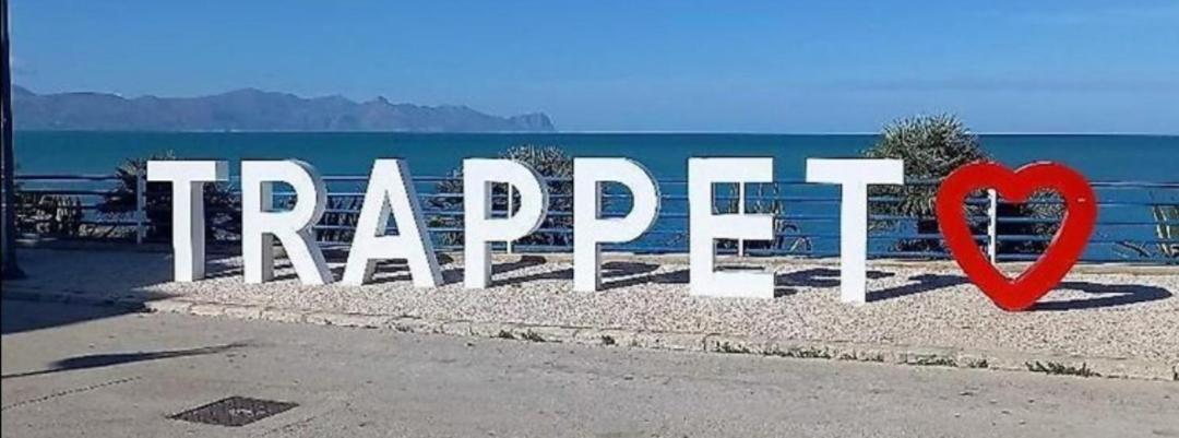 Casa Vacanza Adele Trappeto  Eksteriør billede